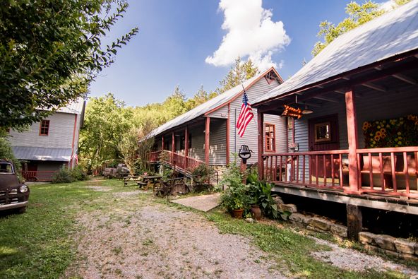 The Readyville Mill: 5418 Murfreesboro Rd, Readyville, TN 37149